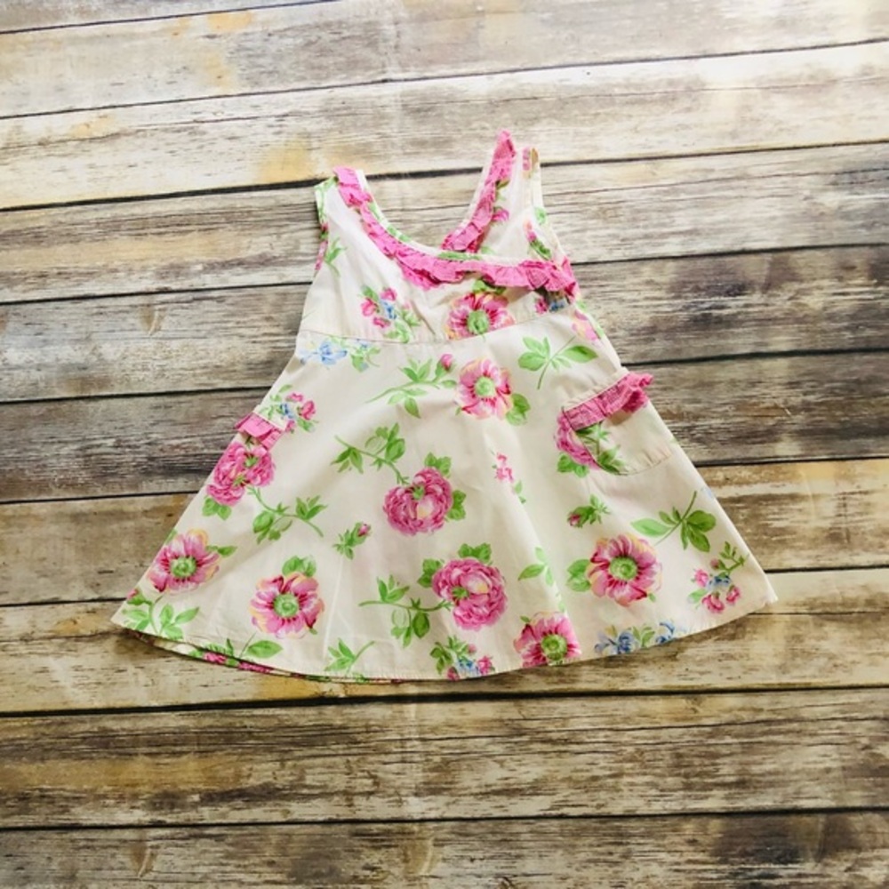 Girls adorable floral dress! Size 4T